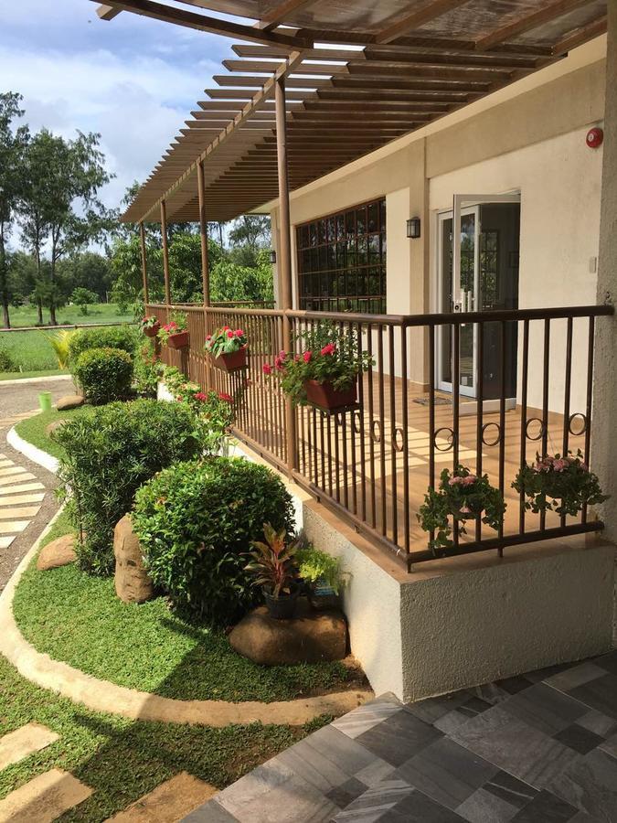 Lugano Bed And Breakfast Santa Ana  Экстерьер фото